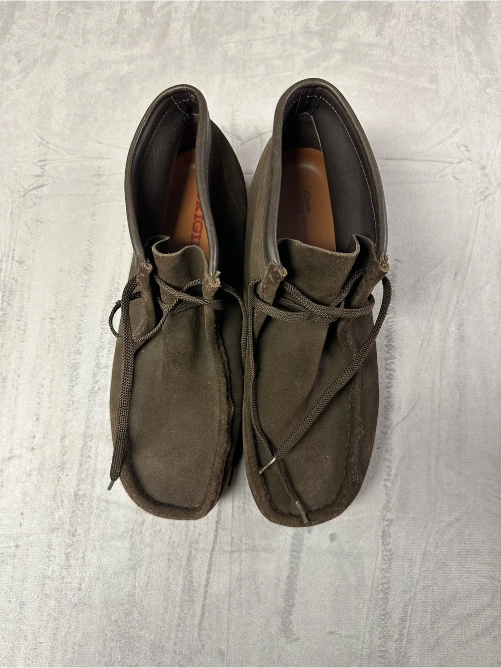 Clarks Men's Dark Brown Suede Chukka Boots